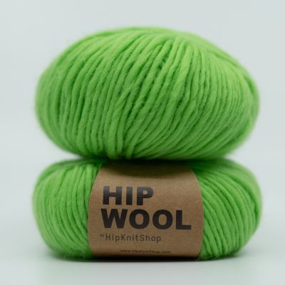 Hip Wool-Game on Green